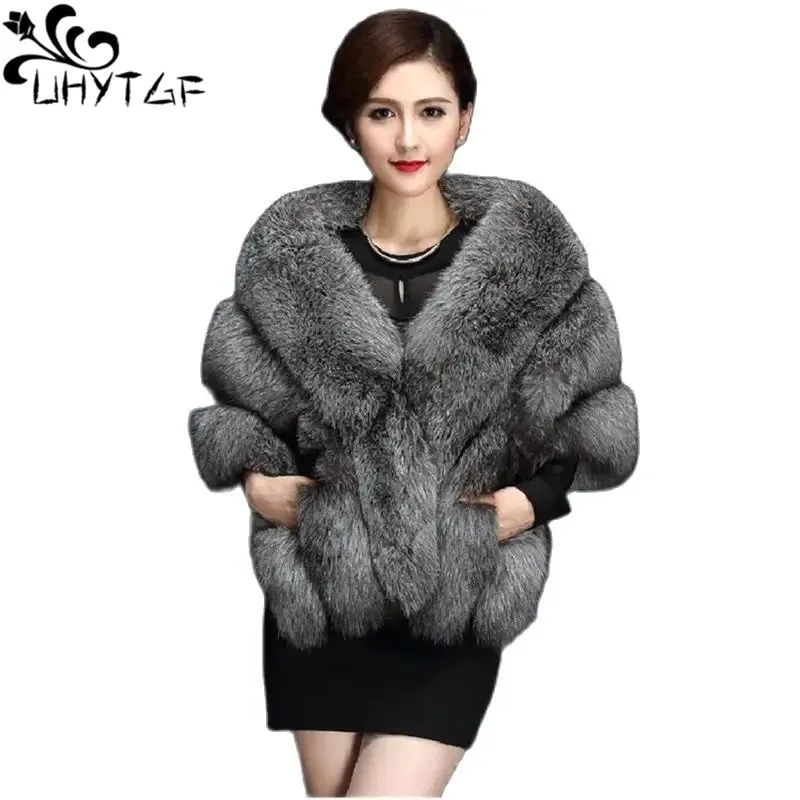 

Imitation Fox Fur Shawl Vest Coat Cloak Women With Pockets Poncho Overcoat Female Fashion New Autumn Winter Cape Fur Jacket 2845