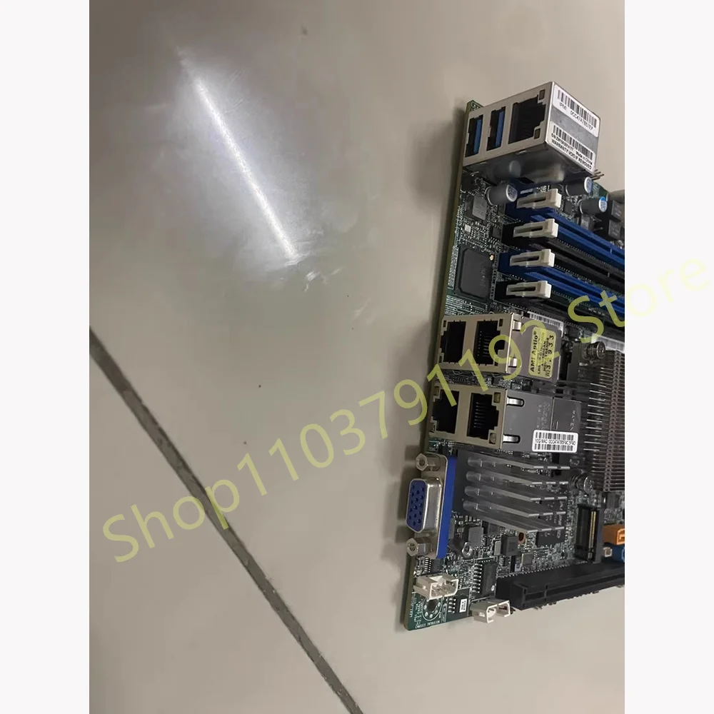 

Серверная материнская плата ITX X10SDV-TLN4F