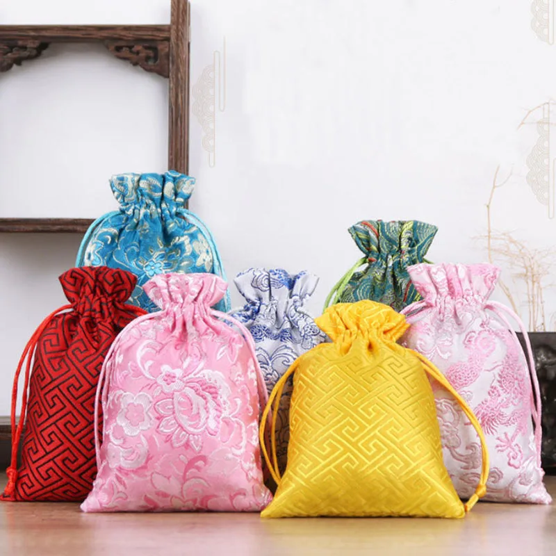 50pcs/lot 10*14cm Wholesale Chinese Style Brocade Cloth Drawstring Bag Portable Organizer Pendant Jewelry Wedding Pouch Gift