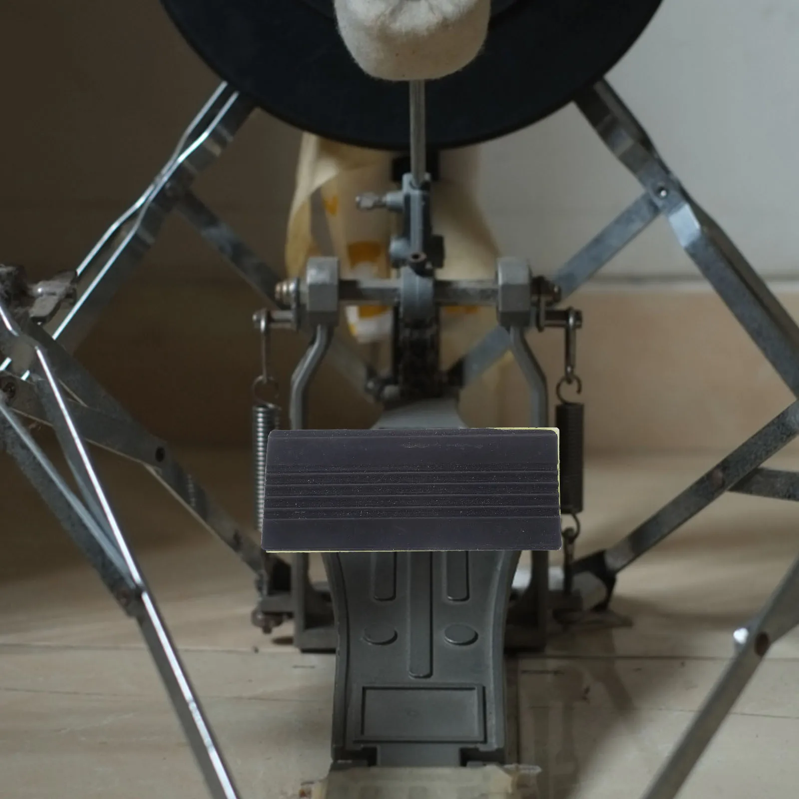 

Anti-slip Floor Drum Pad Hoop Protector Sound Proof Mat Soundproofing Metal Rubber Kick Practice Guard for