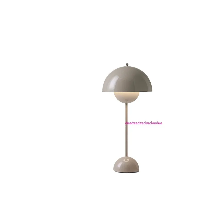 

Bud lamp bedside lamp classic retro dimming atmosphere study bedroom desk lamp