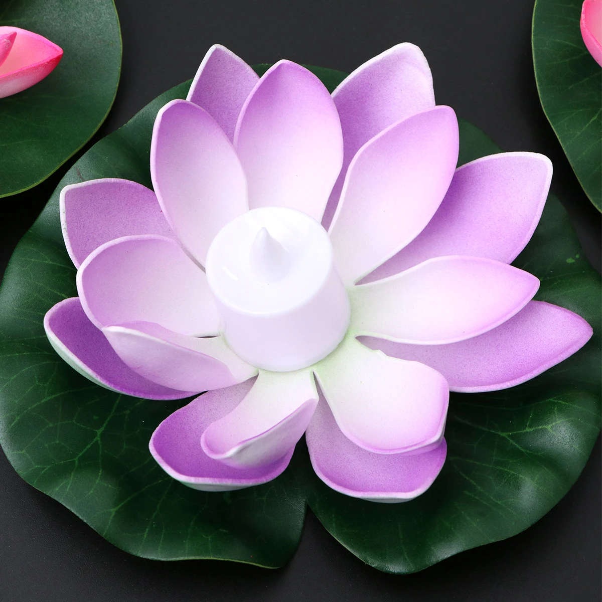

6 Pcs Lotus LED Flower Stylish Waterproof Garden Pond Decoration Lucky Gift