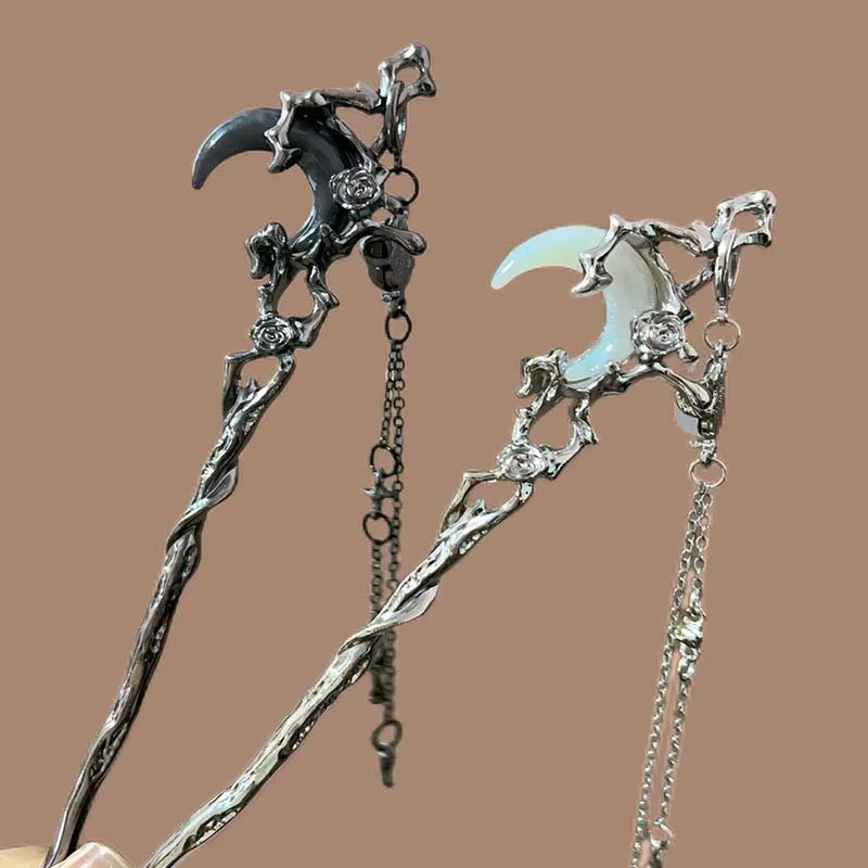 

Fashion Black Crystal Moon Tassel Hair Stick For Women Girl Retro Metal Flower Hanfu Hair Stick Hairpin Hair Accessories