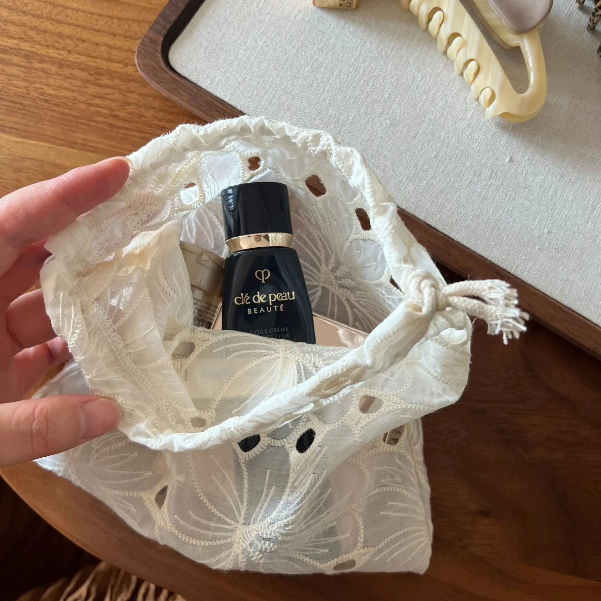 Retro-Aufbewahrungstasche aus Spitze, Aprikose, mit Spitzenausschnitt, bestickt, Mehrzweck-Organizer, Aufbewahrungstasche für Haarschmuck und Kopfhörer – Detail 19