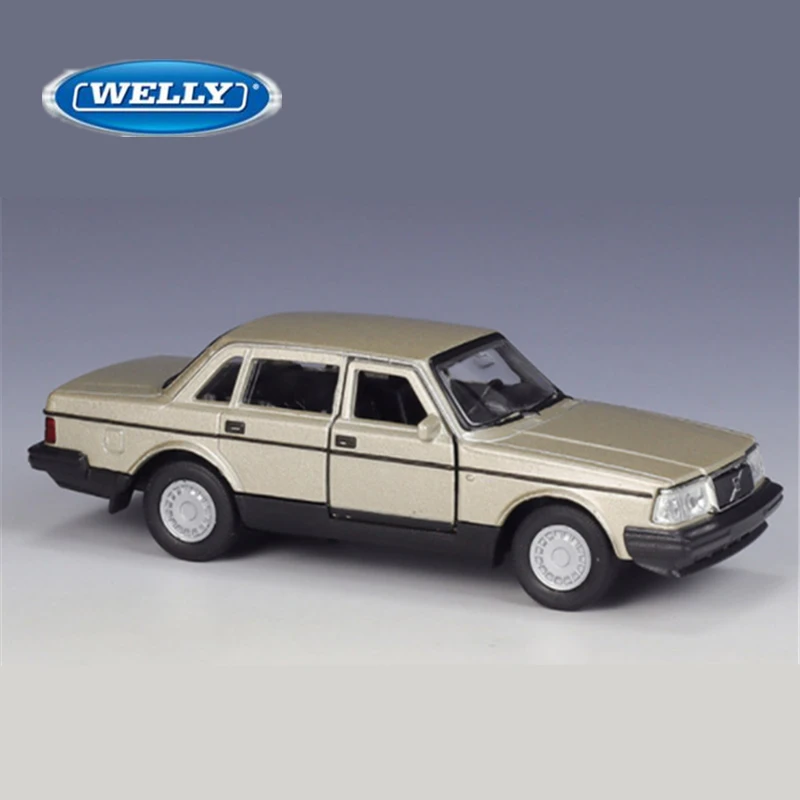 WELLY 1:36 VOLVO 240 GL Alloy Car Model Diecasts Metal Toy Classic Vehicles Car Model High Simulation Collection Childrens Gifts