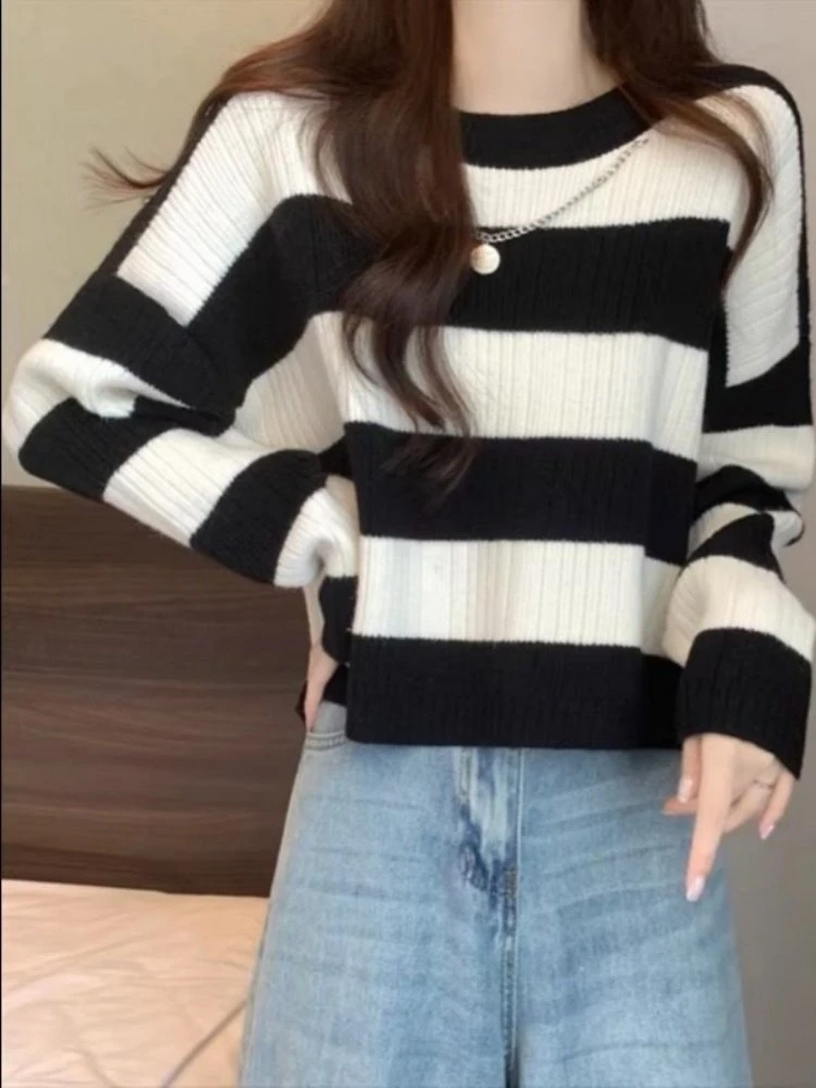 

Loose Fit Korean Striped Color Block Knitwear Women's Spring Lazy Style Long Sleeve round Neck Soft Vintage Top