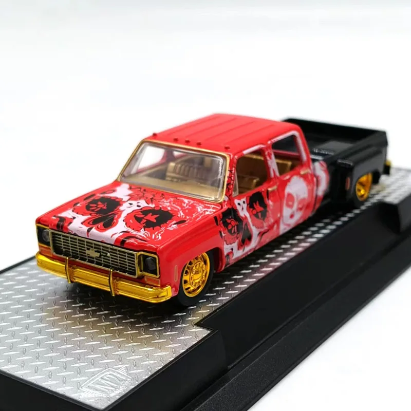 

M2 Diecast 1:64 Scale Racing Pickup Alloy Simulation Car Model Static Collection Decorated Holiday Toys Souvenir Gift
