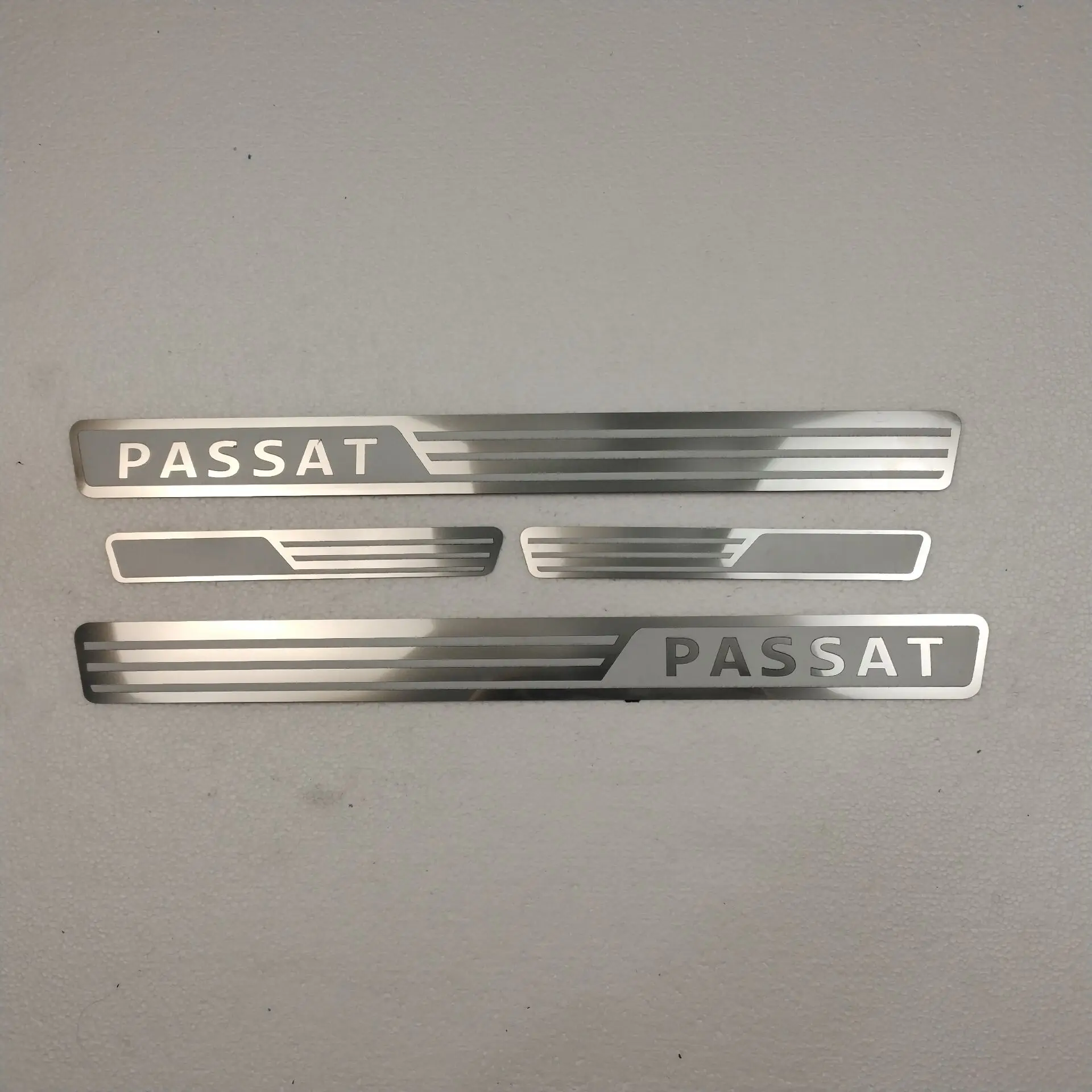 

For VW/Volkswagen Passat B5 B7 B6 1998-2017 stainless steel car door sill car door protector Thresholds for car accessories