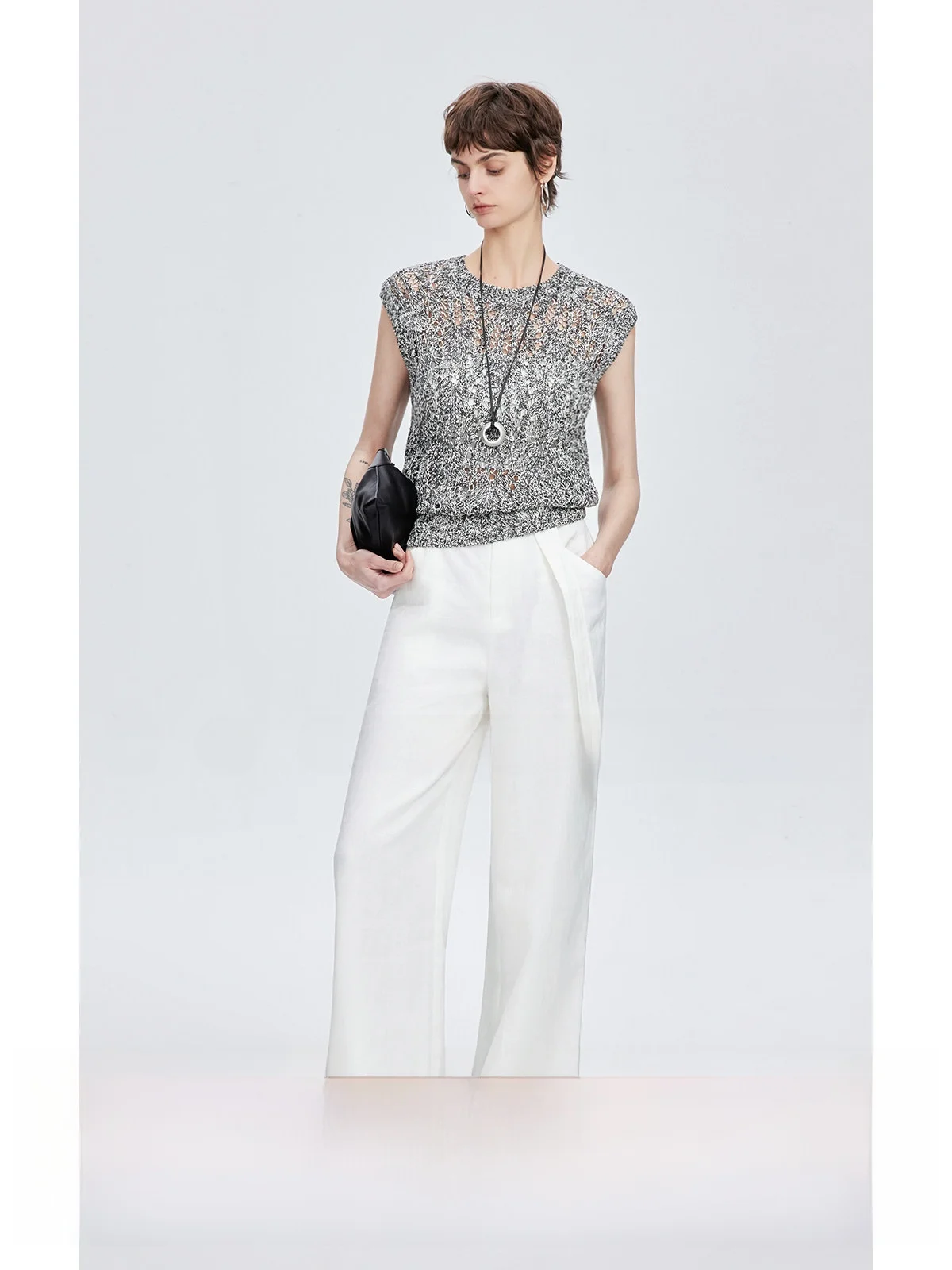 

Faionable ey Knitted Vest Women's Sle Layering Hollow out Design Versatile Cotton Polyester Blend Summer New Arrival