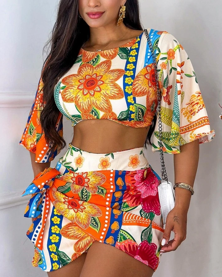 Summer Daily Vacation 2PCS Women Bohe Casual Floral Print Round Neck Half Sleeve Crop Top and Tied Detail Ruched Mini Skirt Set