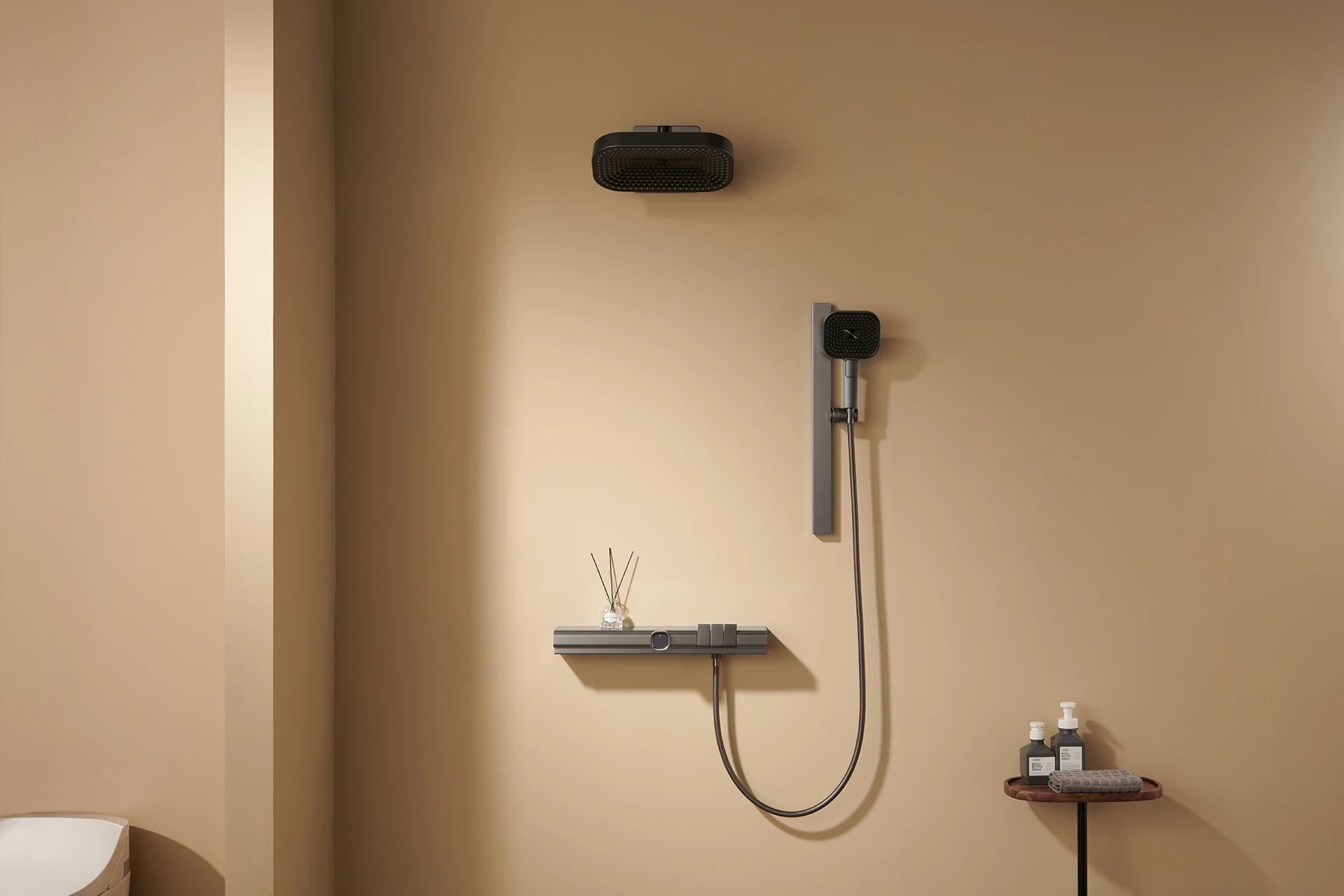 Super Fashional Large Storage Brass Shower Combo Set Rotating Piano Switch Thermostatic Chrome Finish Massage Spray for Hotels