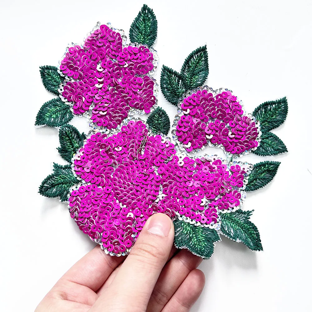1 Piece Rose Pink Sequined Flower Design Patch Fashion Shining Sew On Patch for Garment Bag Decoration DIY Applique