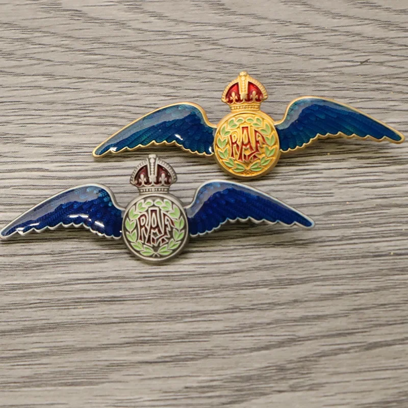 Hight Quality  United Kingdom Badges UK British Empire RAF Royal Air Force Pilot Medals Souvenir Gifts