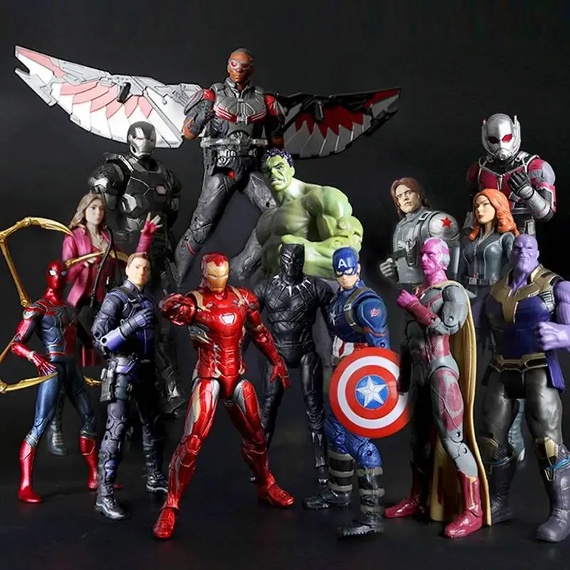 The Avengers Iron Man Spider-Man Capitan America Panther 7 pollici Action Figure Giocattoli per ragazzi Ragazze Regalo Ornamenti da collezione