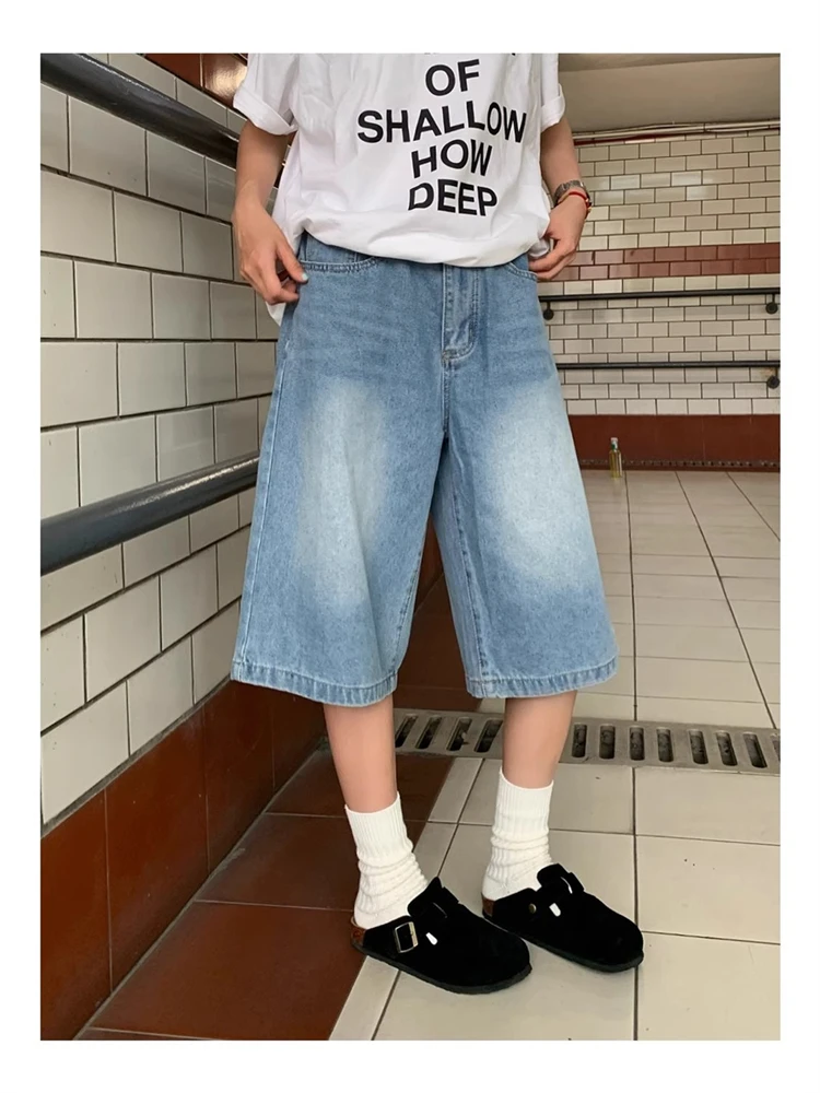 

Women's Retro Minimalist Washed Blue Unisex Cropped Cool Girl Baggy Denim Shorts Summer Female Fashion Knee Length Pants