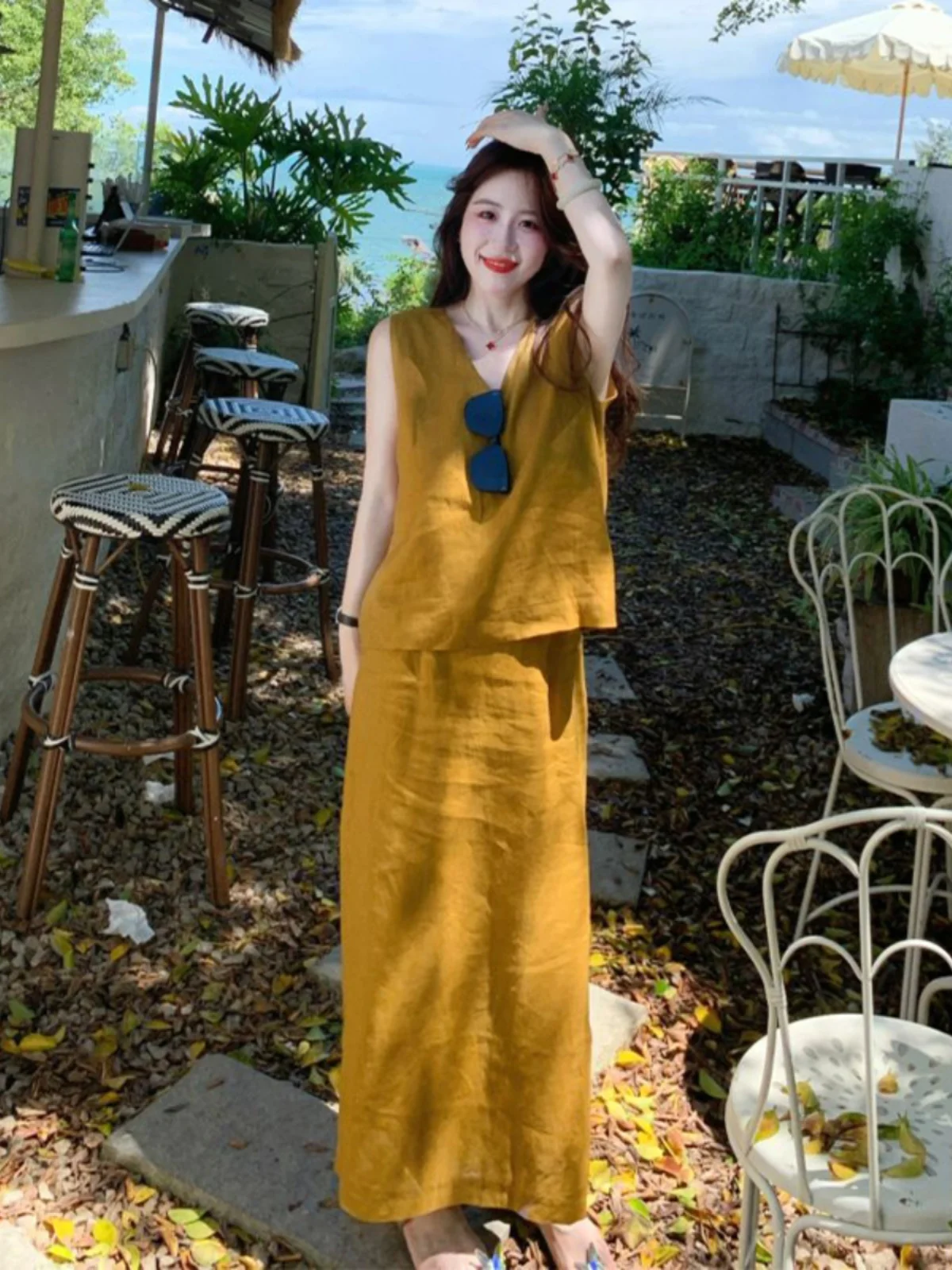 

Elegant Linen Cotton Summer Vacation Sleeveless Vest And Skirt Set Women's High-End Feelings Beach Holiday Two-Piece Set