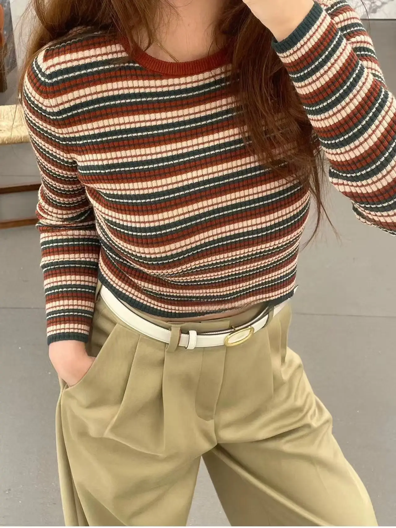 로티 가을 신상 니트 롱 스웨터 라운드넥 슬림핏 스웨터 자수 로고 스트라이프 캐주얼 울 혼방