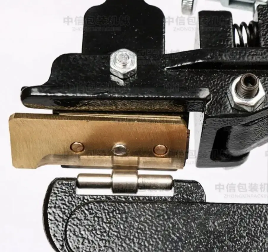 ZC1- Автоматическая машина для обрезки кожи, подходит для обуви и ремней - для ручного сортировки круглых краев