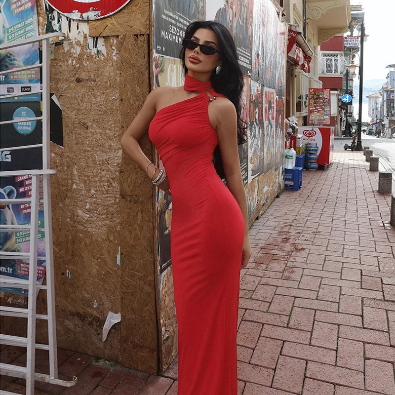 

New Hip Hugging Skirt With Sloping Shoulders And Hanging Neck, Sleeveless Long Skirt, Slim Fit Dress