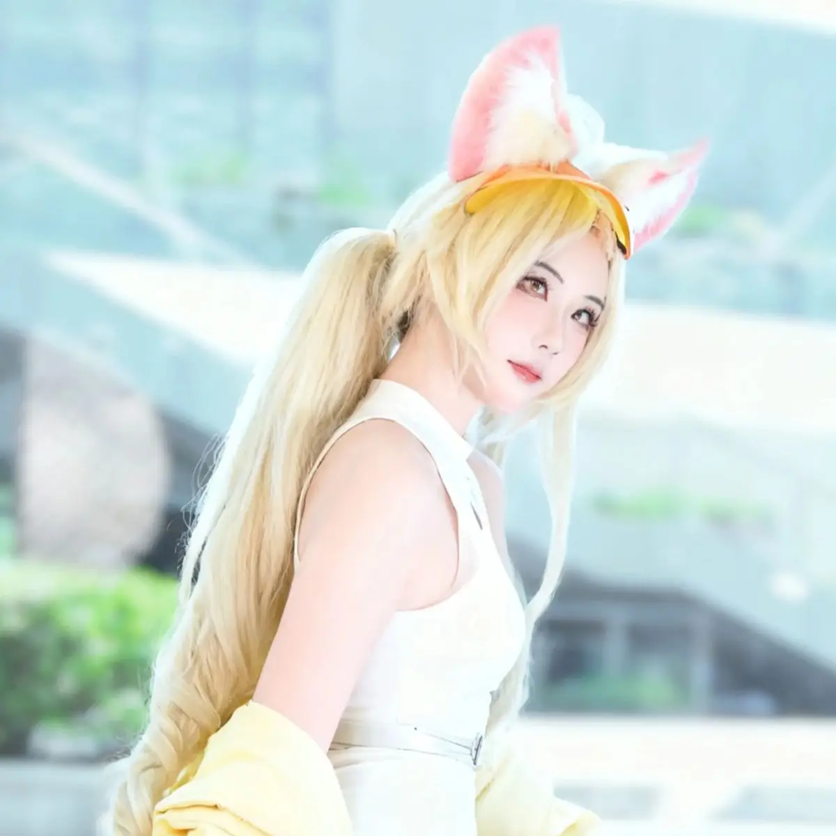 

Game Blue Archive Yurizono Seia Cosplay Wig 80CM Cream Yellow Long Hair Synthetic Wig+Wig cap Party Halloween Wig