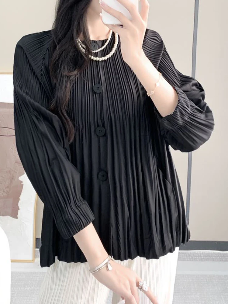 GVUW Pleated Round Collar Jackets Women Full Sleeve Single Breasted Solid Color New 2024 Simplicity Female Clothing 17G8013