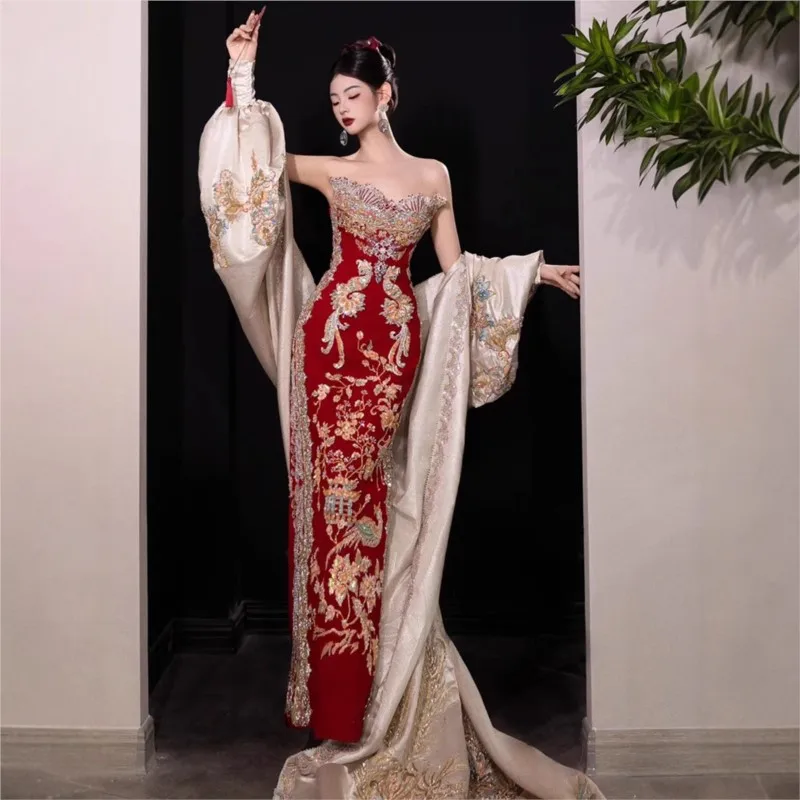 Novo vestido de noiva luxuoso estilo chinês para brindar e tradicional chinesa