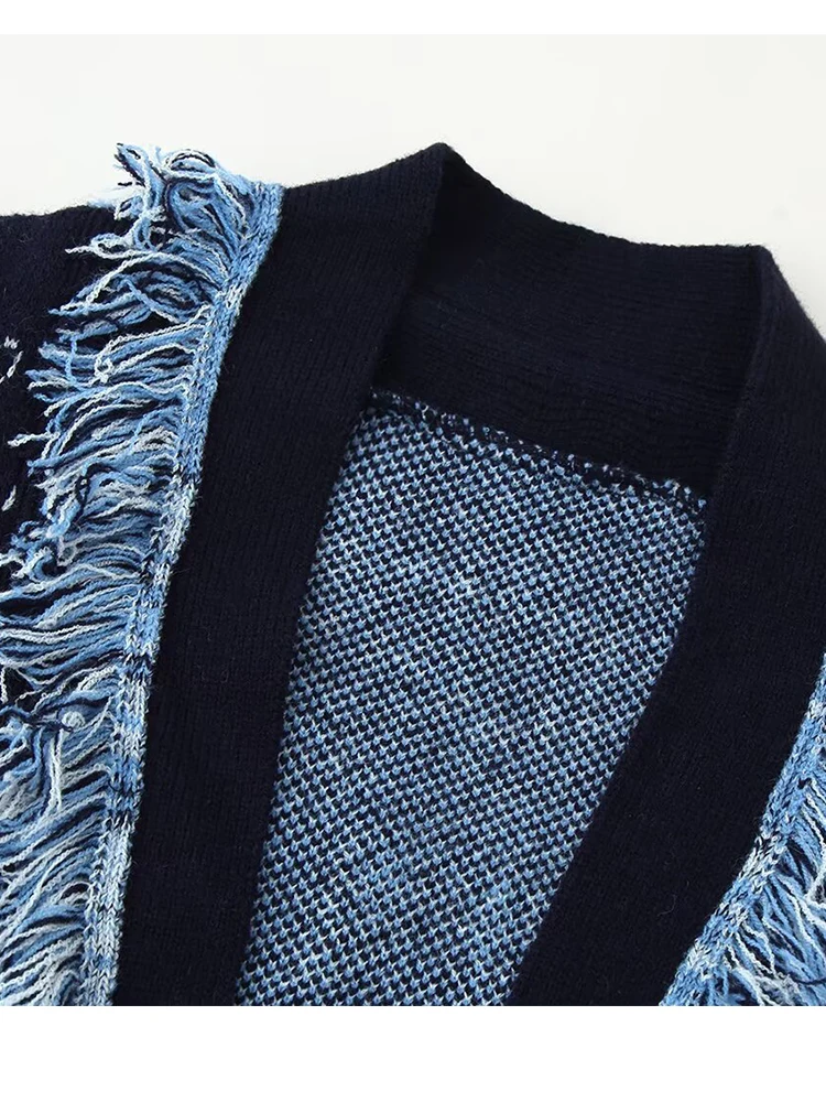 Cardigan lavorato a maglia da donna 2025 Cardigan con decorazione nappa a maniche lunghe con stampa di moda da donna con cintura da donna elegante lavorato a maglia