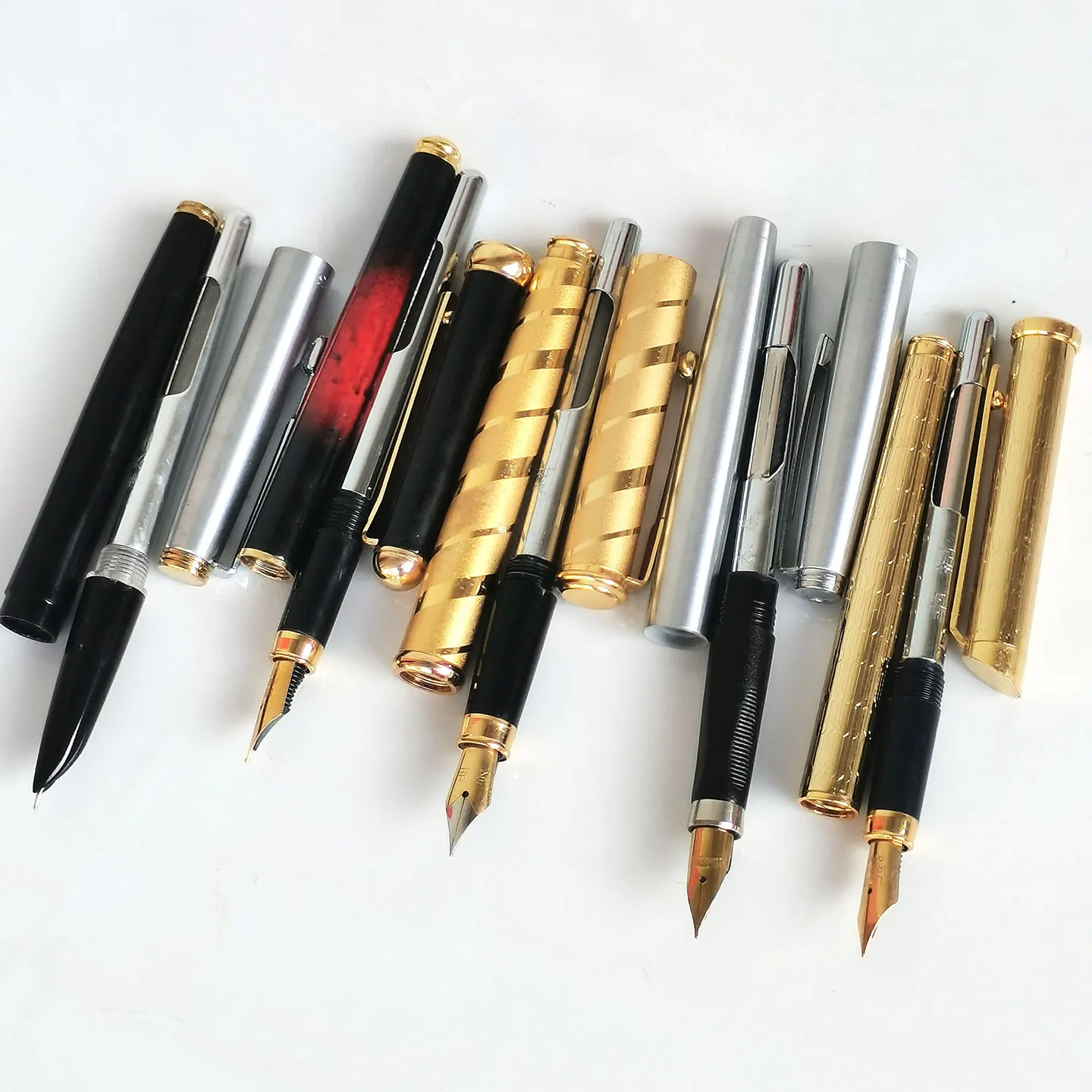 

5pens YongSheng Fountain Pens, Stock Stationery Collection, Writing Practice Word, Office and Daily Use, In Stock,