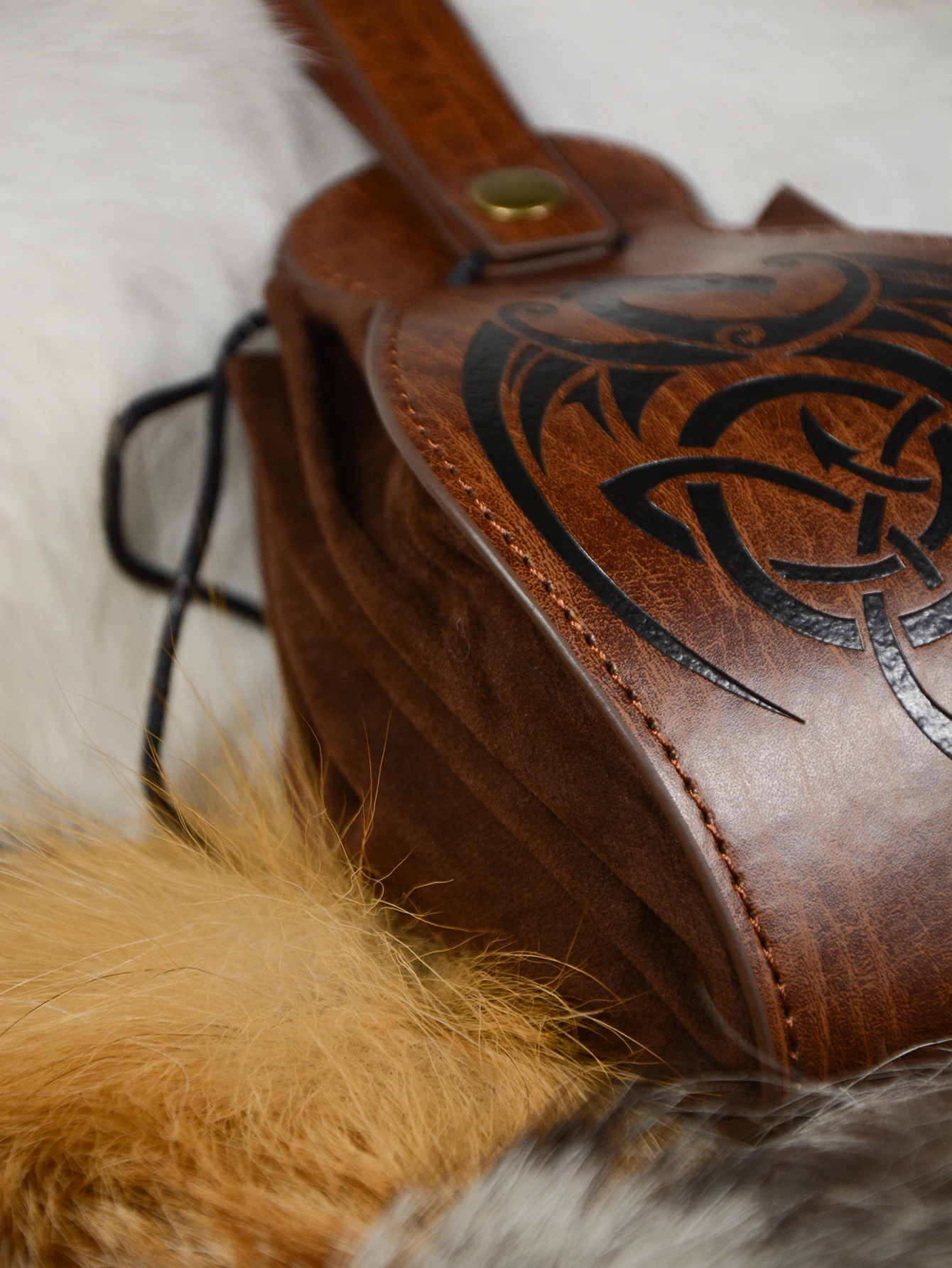 القرون الوسطى فايكنغ خمر كيس مزموم المال سلتيك تصاميم الجلود الرباط حقيبة محفظة نسائية للعملات المعدنية الرجال النساء تأثيري حلي الملحقات