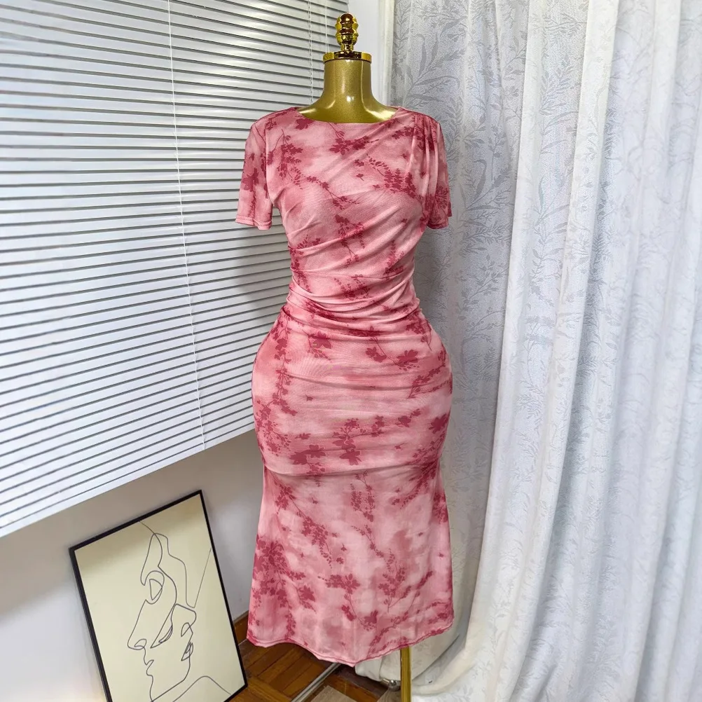 

2025 Summer New Elastic Slim Fit Women's Dress with Printed Pleated Round Neck Short Sleeved Dress