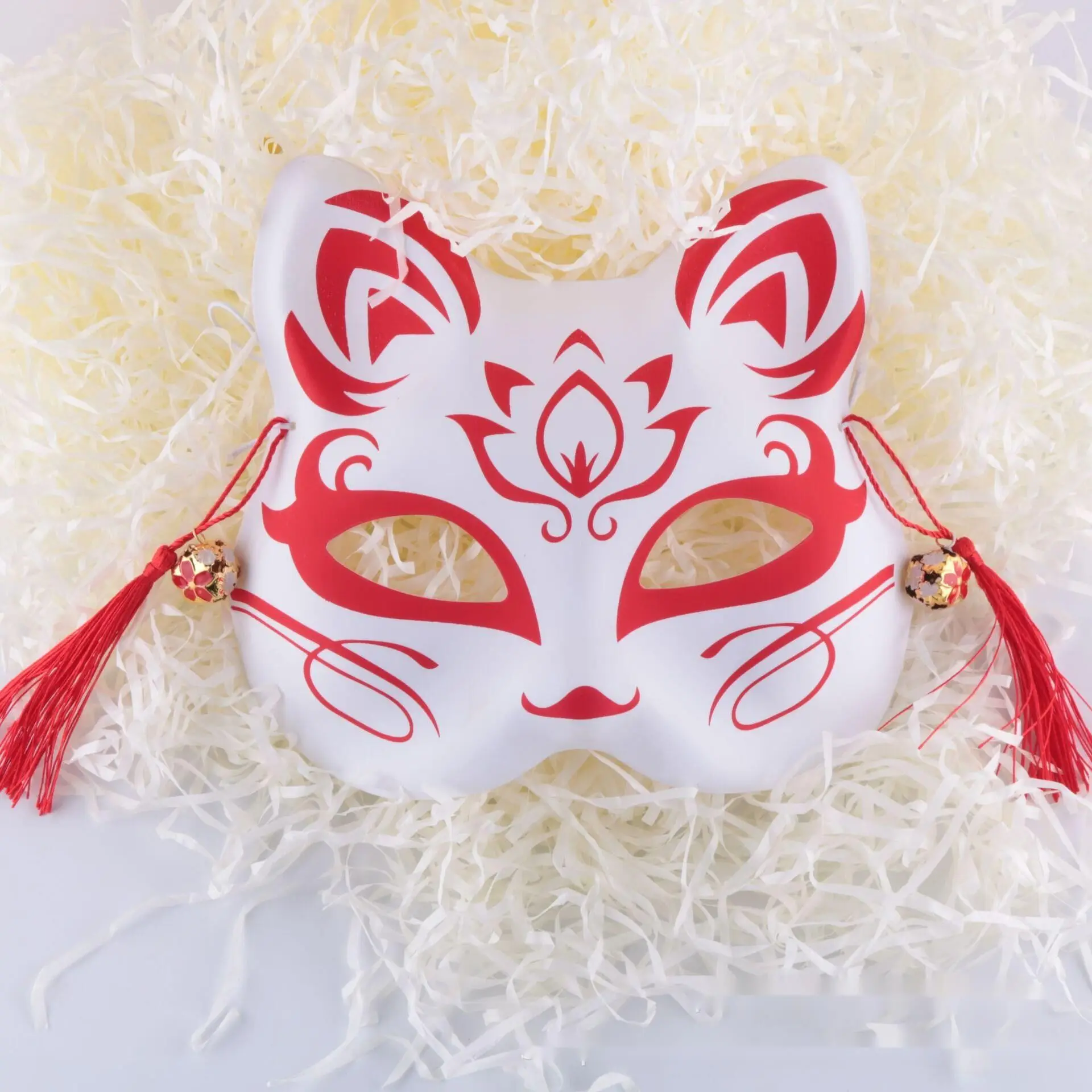 Hefeng Japanese Cat and Fox Mask Half Face Anime Fox Can Wear Hand Painted Makeup Ball Plastic Mask Cos