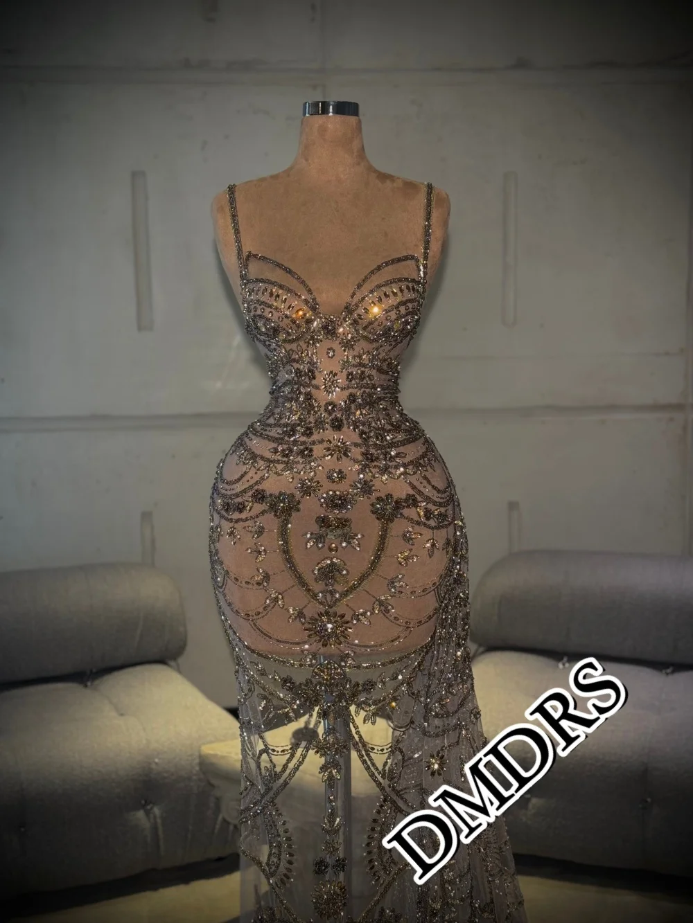 

DMDRS Luxurious Spaghetti-Strap Evening Dress 2026 Romantic Beaded Party Gown Sheer Sequined Crystal Floor-Length Party Dresses