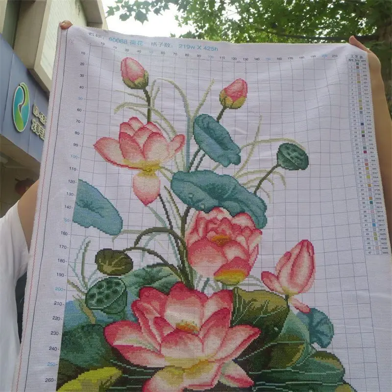 Handmade cross stitch finished product with lotus and lotus charm scenery, surplus every year. New style living room and bedroom