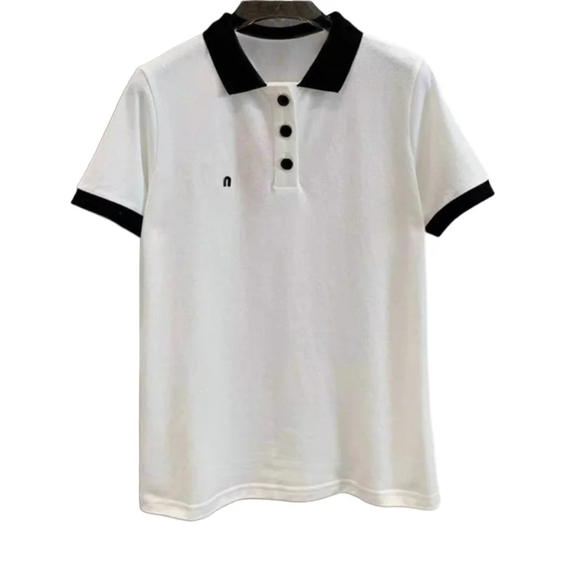 Camiseta de design polo curto para mulheres, cor branca, carta bordada, roupas de streetwear, primavera e verão, YJ989363, 2024