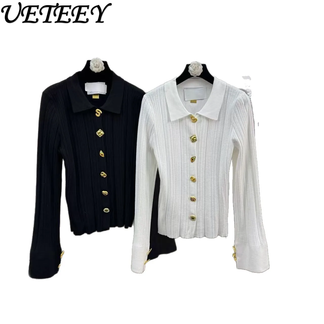 2025 Otoño Invierno nuevo suéter de manga larga con cuello vuelto Top con botones de Metal pesado estilo francés elegante cárdigan de punto negro