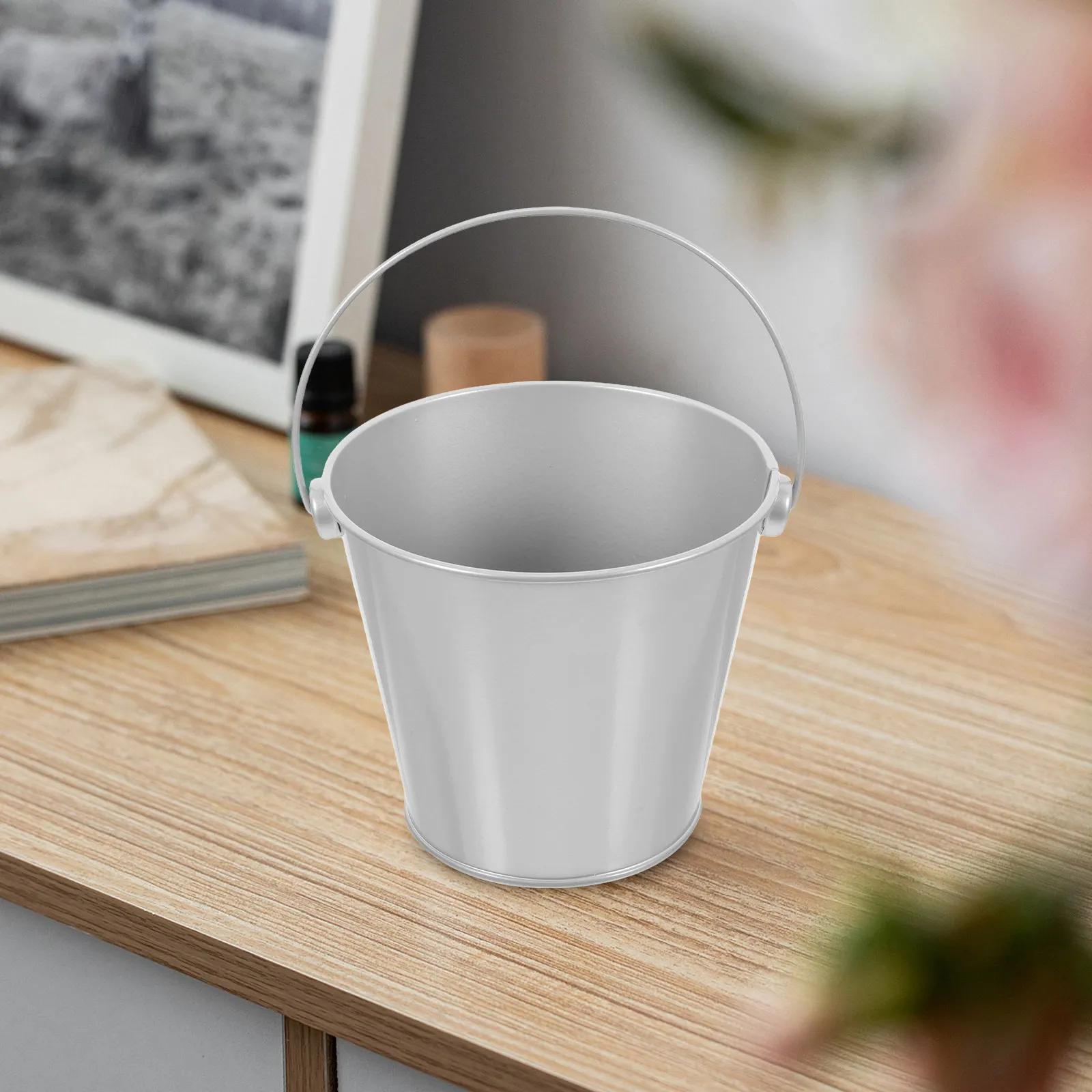 Mini Iron Bucket Tinplate Decorative Flower Pot Small Storage Container Ice Bucket Candy Pail Party Favor Rustic Home Office