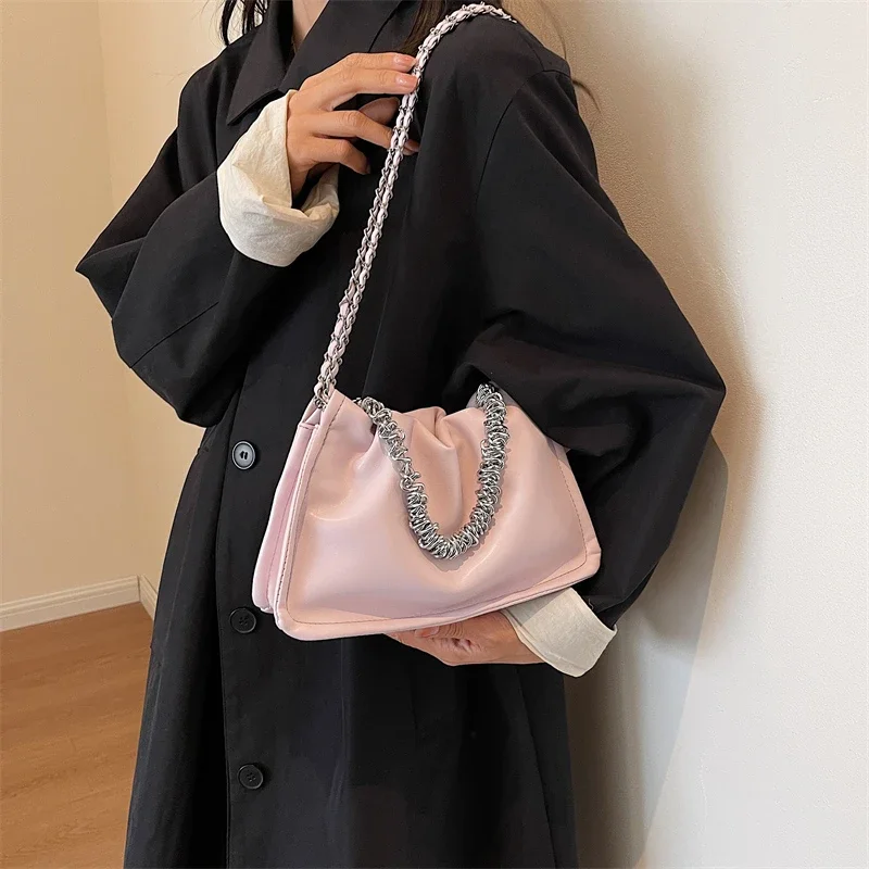 Borsa da donna di alta qualità autunno nuova moda semplice catena pieghettata borsa a tracolla di alta qualità tinta unita borsa Versatile Bolsa