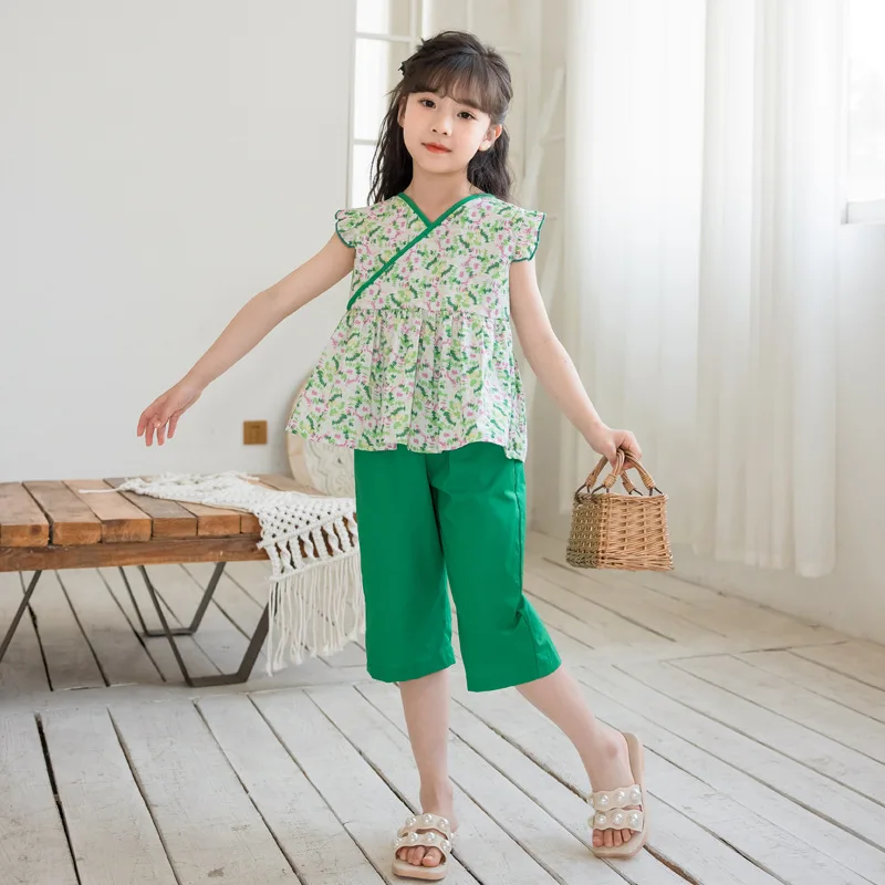 

2024 Korean Summer School Girl 2PCS Clothes Set Teenager Girl Flower Printed V-neck Tops+Cropped Pants Set For Girls 4-12Yrs