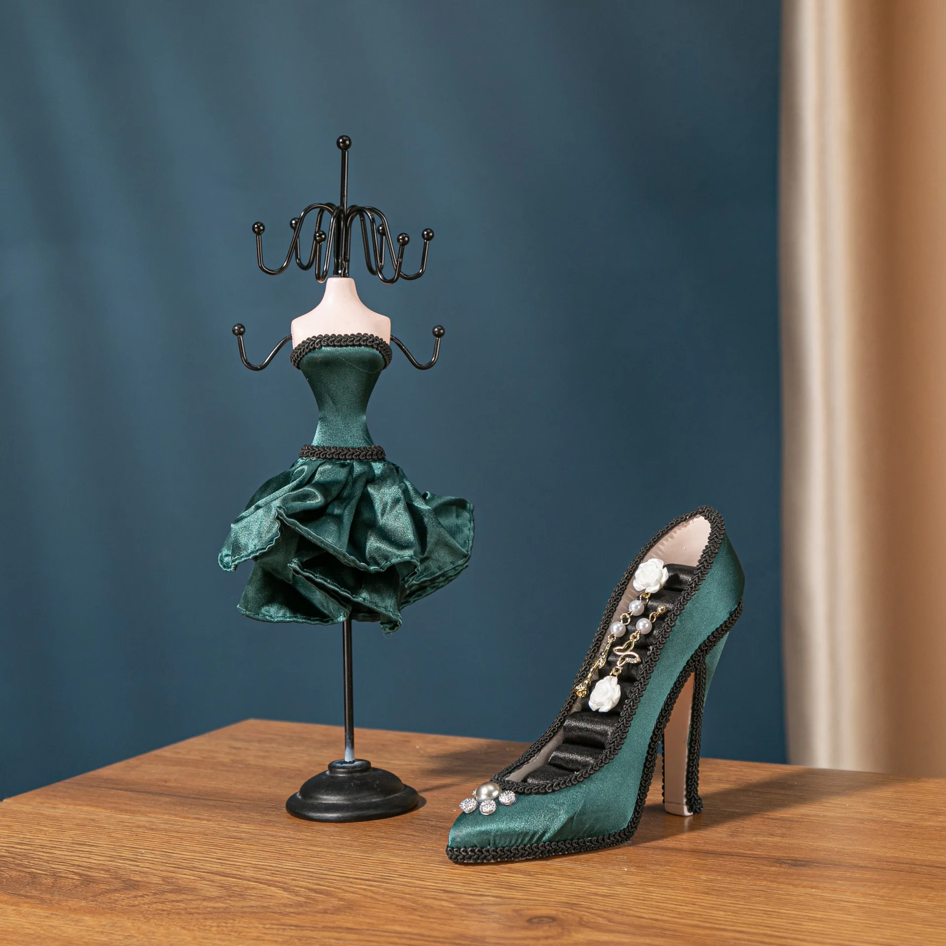 الزمرد الأخضر صورة نموذج حامل مجوهرات أقراط معلقة مجلس قلادة رفوف الزخرفية خلع الملابس الجدول عرض المجوهرات #6