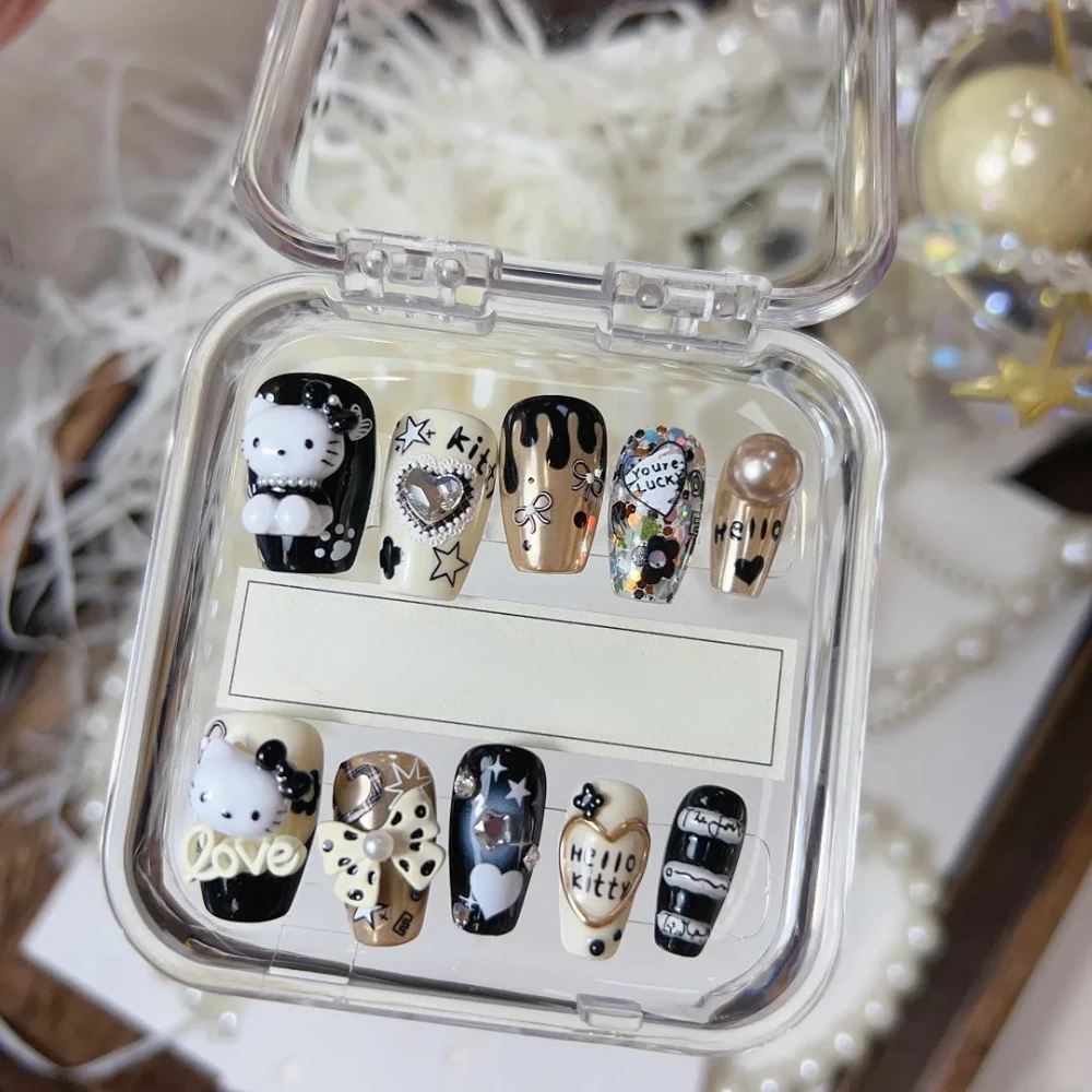 10 Szt Handmade Press On Nails 2024 Christmas New Cute 3D Limited Kitty Short Coffin False Nails Design Art DIY Nails with Set