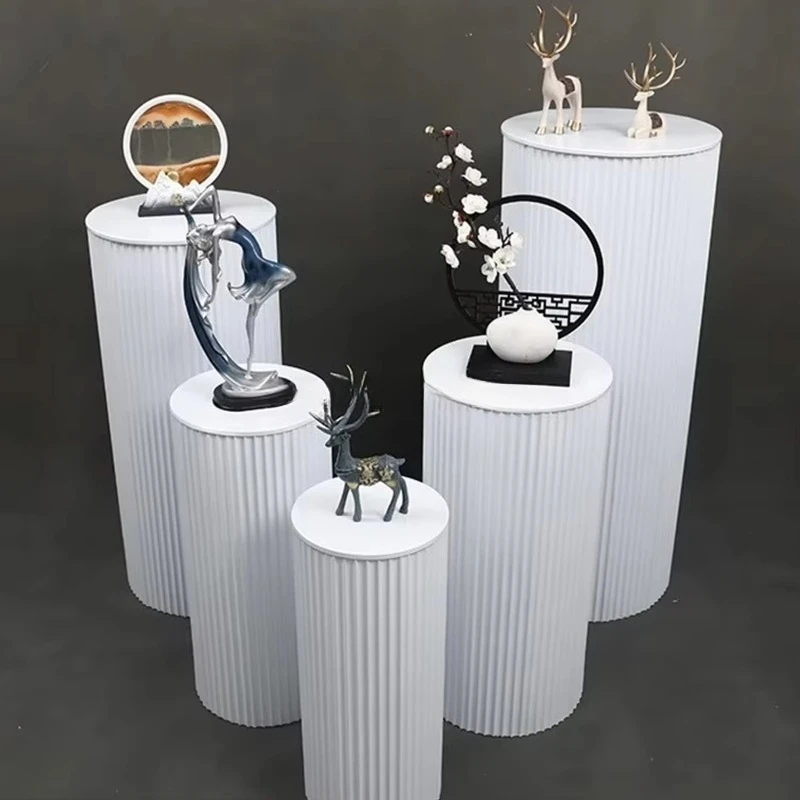 Removable Wrought Iron Rose Column Guide Wrinkle Dessert Table Wedding Party Venue Decoration Manufacturer Export Props