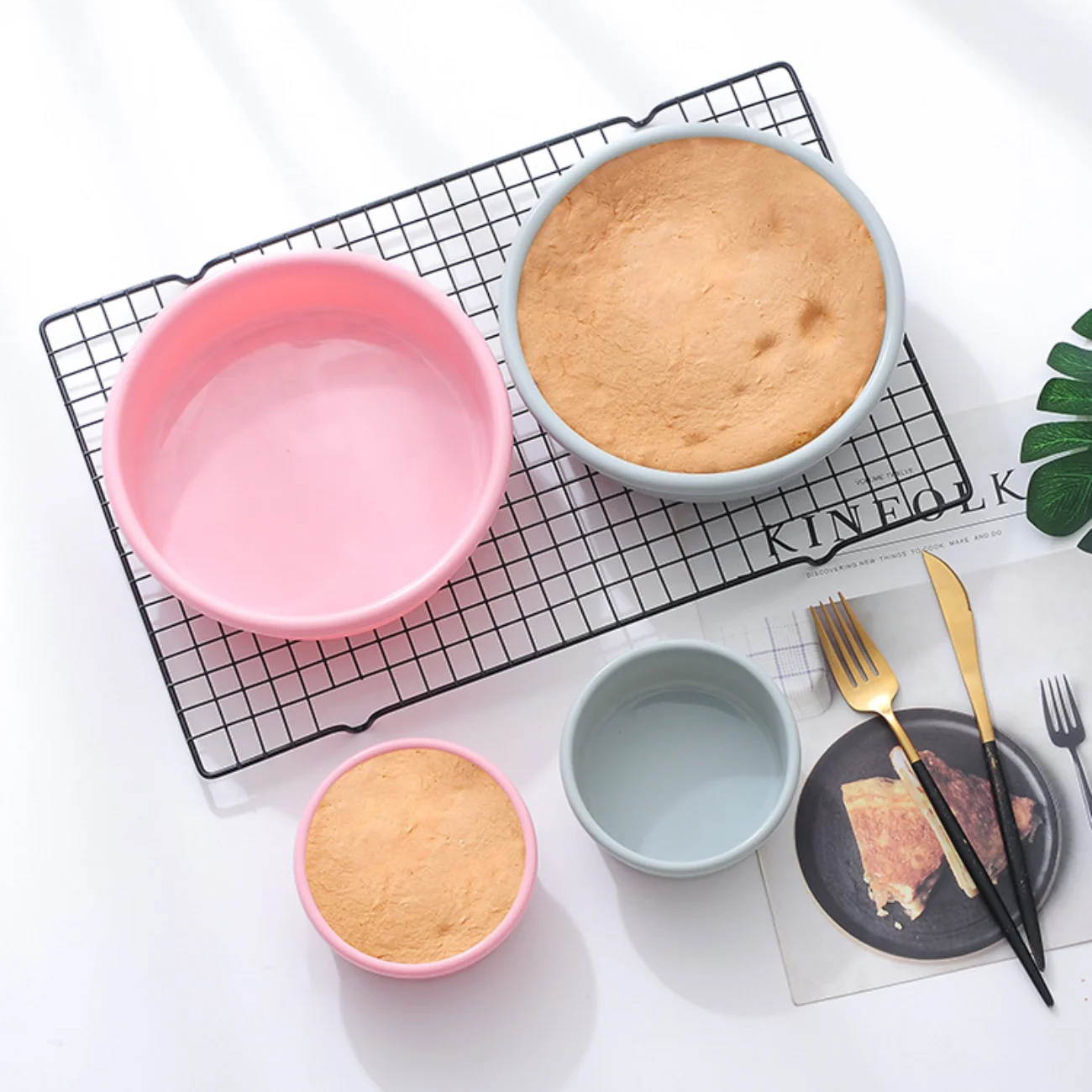 Round Cake Pan Silicone Baking Molds Cake Mould for Kitchen Baking Tool Used to make Layer Cakes and Chiffon Cakes 4/7/9/10inch