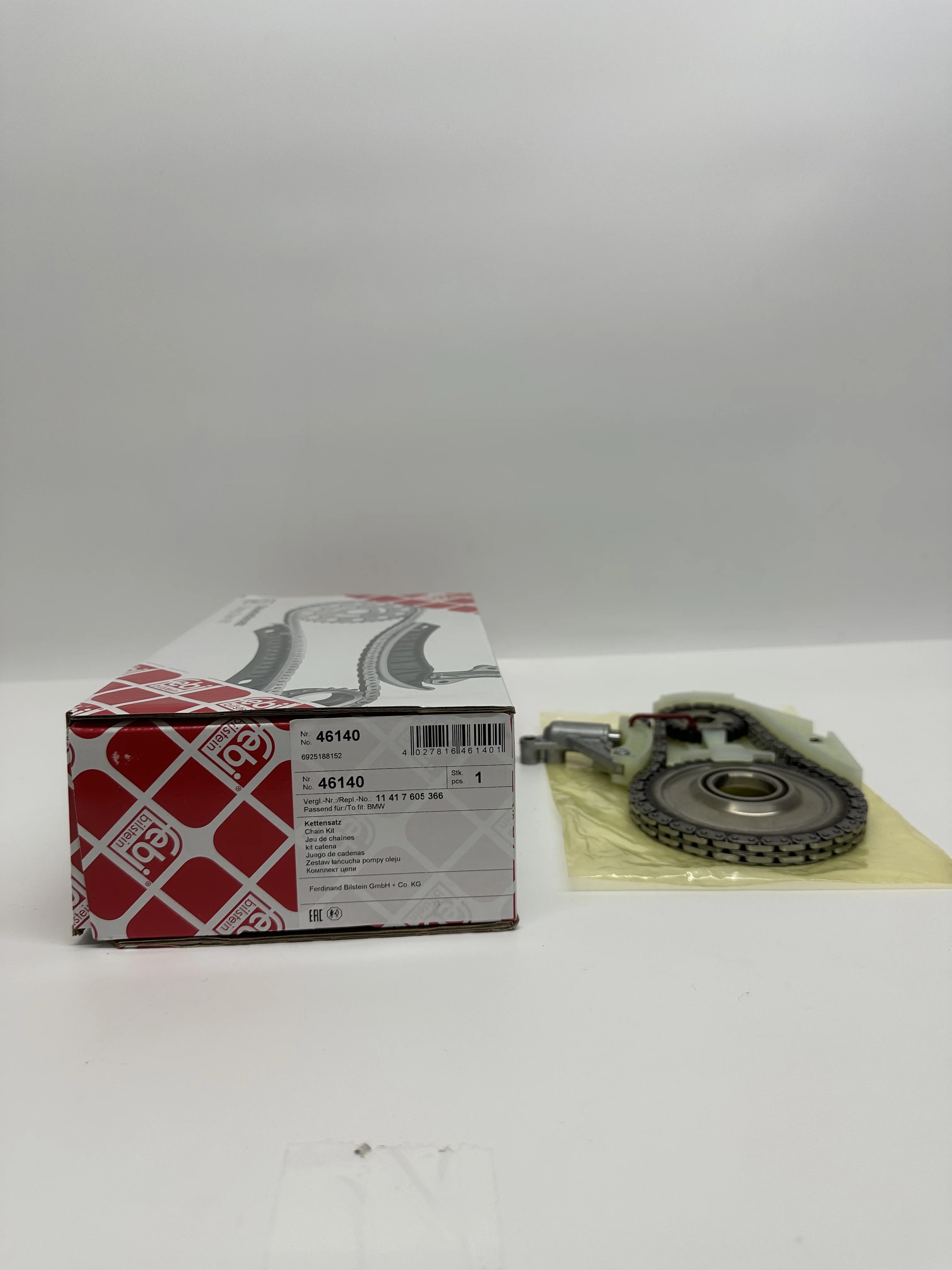 

11417605366, suitable for BMW N20F10F30 520 528 28 320 125 X1X3 oil pump chain guide plate stopper belt with VIN query