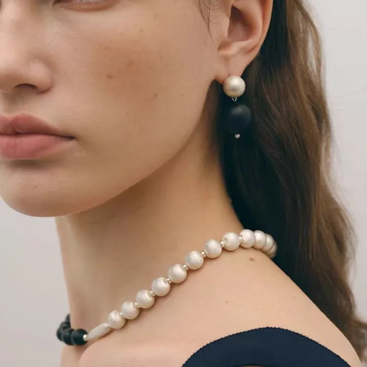 

Jenny&dave Sandalwood Necklace, Versatile For Spring And Summer, Round Collarbone Chain, Brushed Earrings Earrings Ear Cuffs