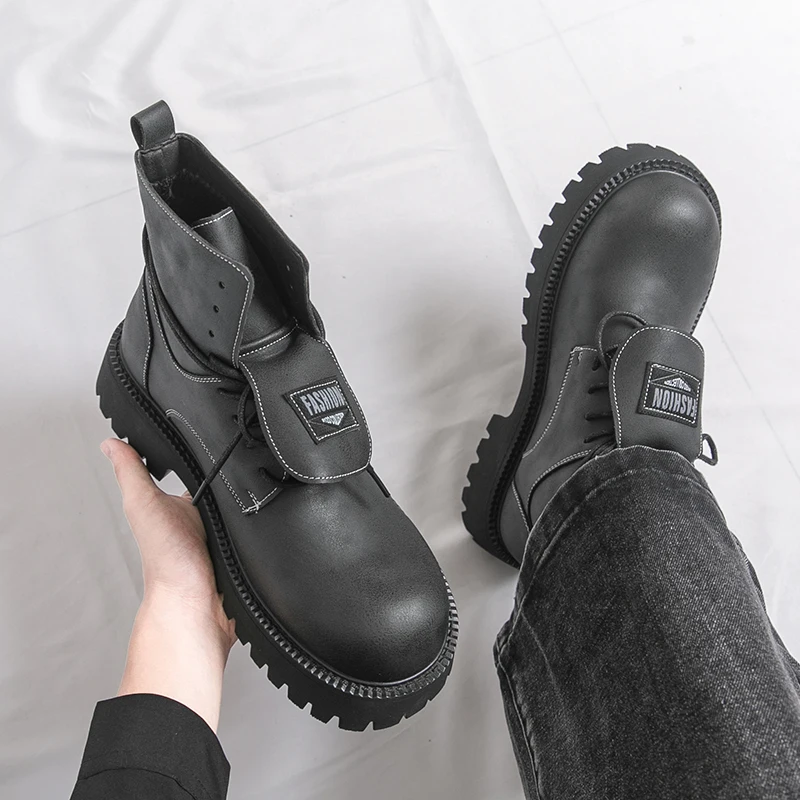 Classic Men Chelsea Boots Black Men Thick-soled Anti-slip Laced Business Fashion Quality Boots Gentleman Boots Men Size 38-46