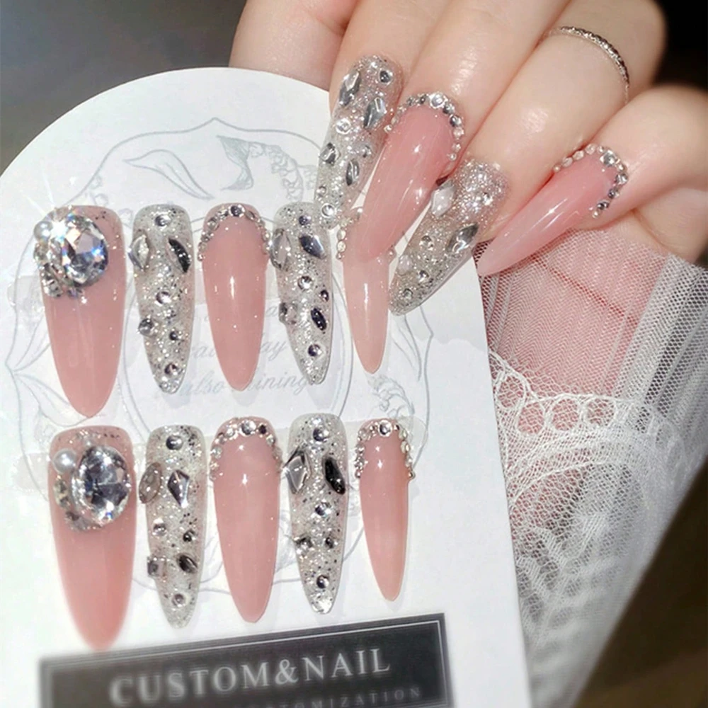 10 Stück Lichttherapie-Dichtungsschicht, Flash-Bohrer, Hand-Fake-Nagelflicken, lange, leichte, luxuriöse Temperament-Show für weiße Frauen