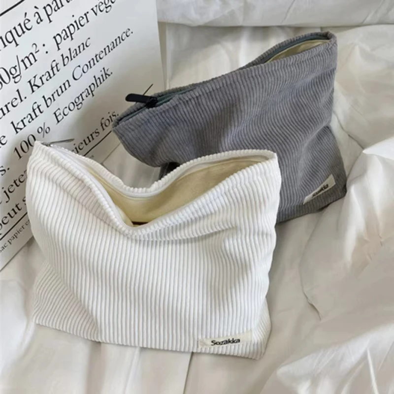 

Women Makeup bag Cosmetic Pouch Portable Travel Makeup Tote Bag Large Women's Cosmetic Bag Outdoor Travel Essentials Organizer
