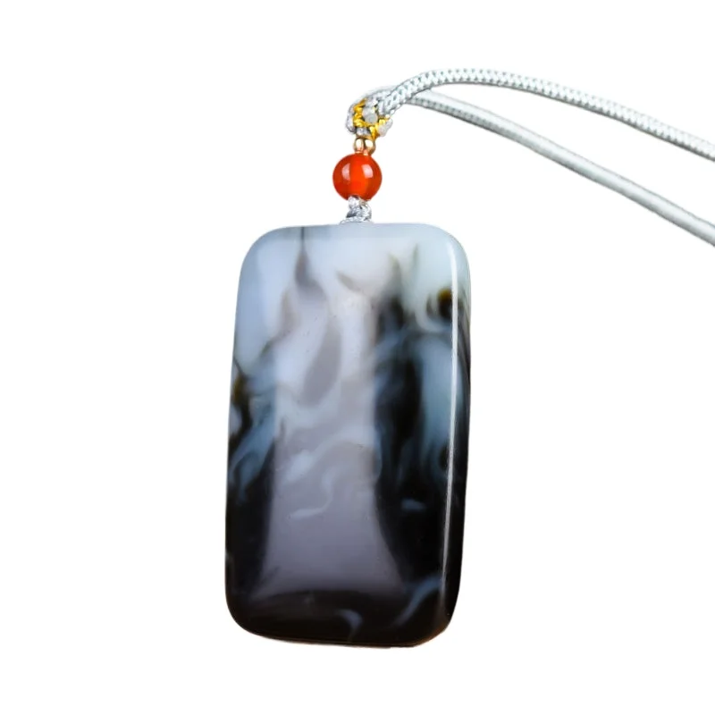 

Safe and Sound Brand Pendant Pendant Necklace Men's and Women's Models