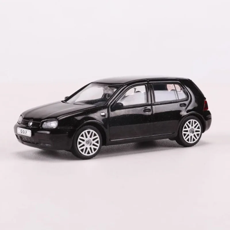 GCD Diecast 1:64 مقياس جولف Mk4 محاكاة سبيكة سيارة نموذج عرض ثابت تحصيل لعبة هدية تذكارية الديكور