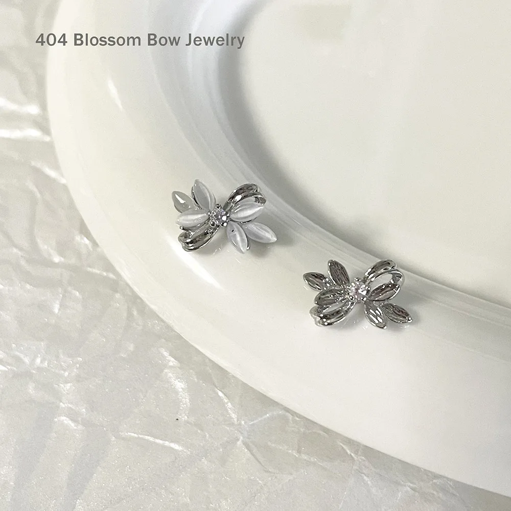 

-Blossom Bow- Chatoyant Floral Bowknot Jewelry Chrome Fresh Design Zircon Crystal Bud Bow Tie Flower Charm Nail Adorn Allure 404